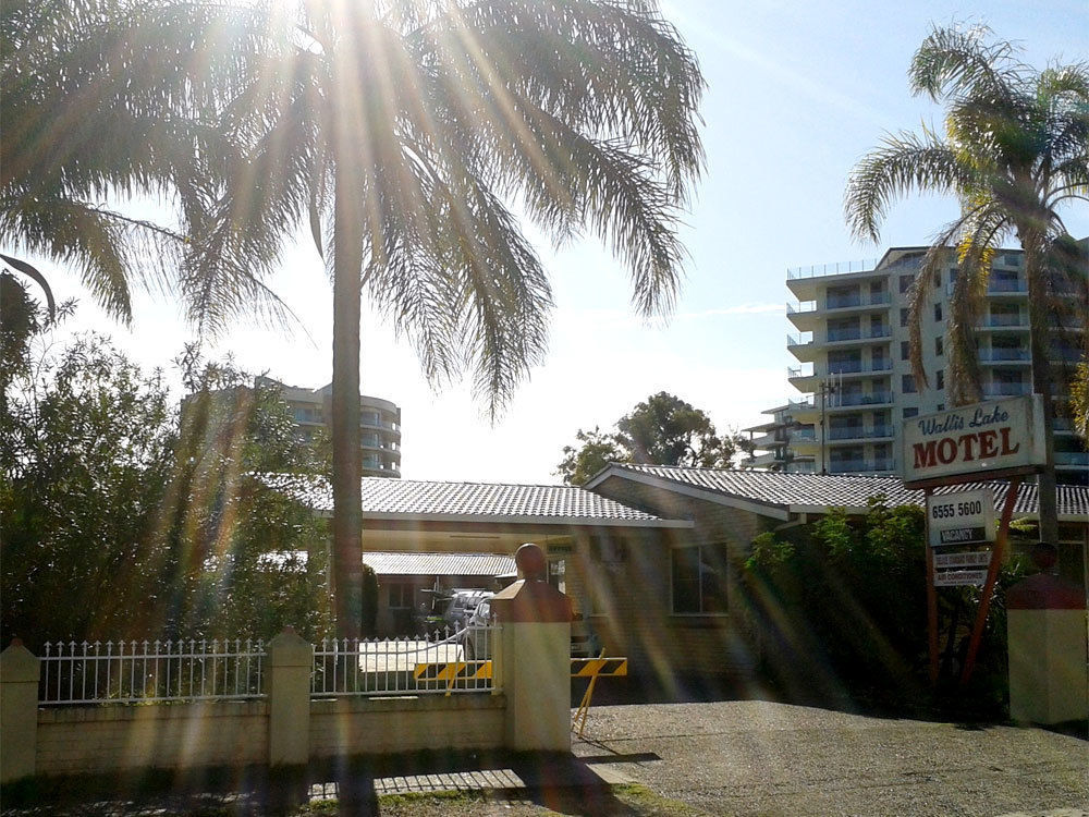 Forster And Wallis Lake Motel Exterior photo